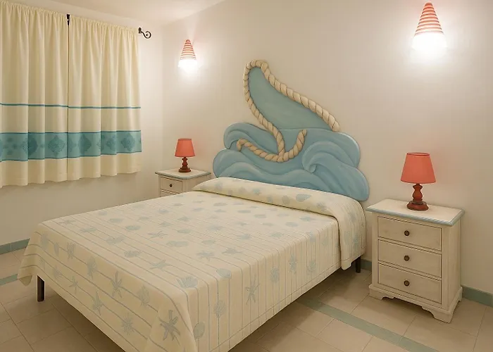 Wind Rose -group House Near The Sea אולביה